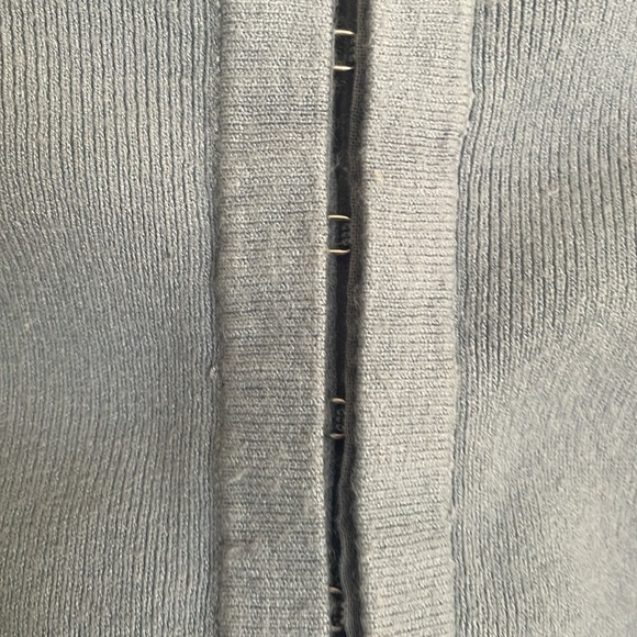 Aritzia Sunday Best grey-blue long sleeve top with clasp detail 2XS - Picture 3 of 5